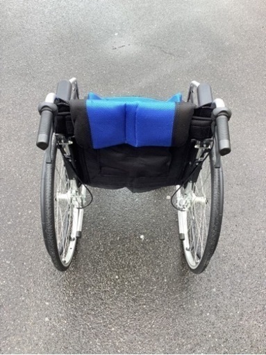 車椅子 ノーパンクタイヤ 軽量 コンパクト 自走式 A101-DBAB カドクラ