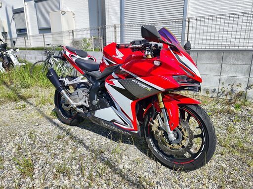 ホンダ　CBR250RR　MC51　カスタム　二ダボ　低走行