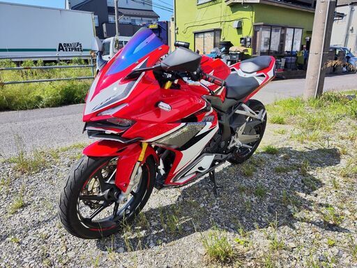 ホンダ CBR250RR MC51 カスタム 二ダボ 低走行 ホンダ CBR250RR (MC51