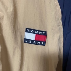 TOMMY JEANS リバーシブルシェルパジャケット