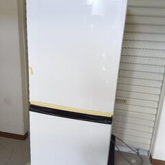 【お引取りに来られる方は無料！】SHARP　冷凍冷蔵庫　135リットル