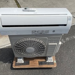 HITACHI 6畳用 2.2kwエアコン RAS-A22E (W) 2016年製