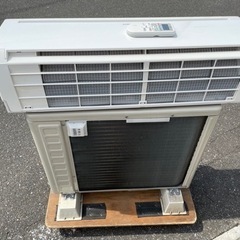 HITACHI 6畳用 2.2kwエアコン RAS-A22E (W) 2016年製