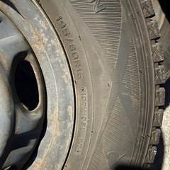 2021年製　ダンロップ　195/80R15  冬タイヤ　キャラバンバン用スタッドレスタイヤ　ホイールセット　　