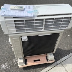 HITACHI　 10畳用　2.8kwエアコン　RAS-A28E (W) 2016年製 