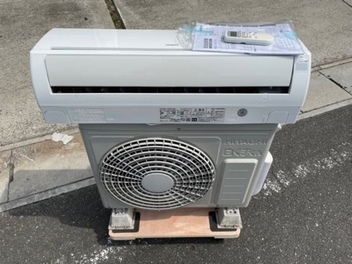 HITACHI　 10畳用　2.8kwエアコン　RAS-A28E (W) 2016年製