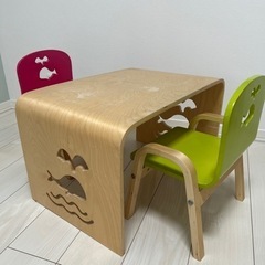 子ども用　木製テーブルと椅子2脚セット　