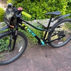 2022年購入トレック TREK キッズ用 24インチ純正空気入れ付き