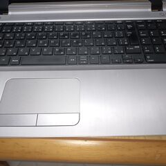 HPシルバー 6世代 高速SSD搭載 メモリ4G CD/DVD/読み書き 薄型スリム