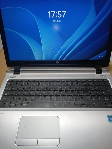 行橋市　HPシルバー　シルバー　6世代　　高速SSD搭載　メモリ4G CD/DVD/読み書き　薄型スリム軽量モデル　大画面15.6インチ　カメラ内蔵　テンキー内臓　USB3.0 Wifi対応 F186 行橋市