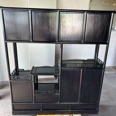 黒檀 ？唐木茶棚 飾り棚 飾棚 茶箪笥 サイドボード 置水屋 唐物 煎茶道具 和家具 唐木家具 木彫刻 透彫り 違い棚 　中古