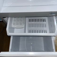 冷蔵庫　2021年製　綺麗な状態です　価格交渉可
