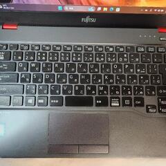 値下げしました❗【Office365付いてます】赤い彗星⁈ 2019年 FUJITSU LIFEBOOK U938V 13インチ Windows11 ①