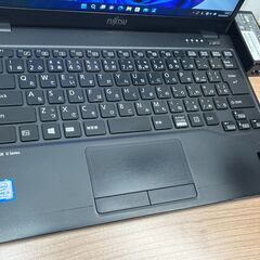 特価限定品〉0462 Fujitsu Lifebook U939/B Core i5第8.5世代 SSD高速 