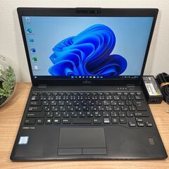 お買い得〉0550 Fujitsu Lifebook U939/A Core i5 第8.5世代 SSD高速 
