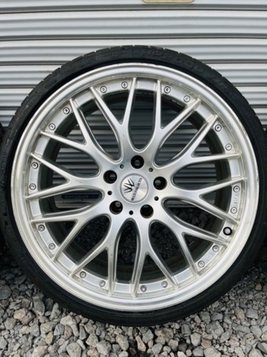 ロクサーニマルチフォルケッタ19インチアルミホイールバリ山夏タイヤ付き