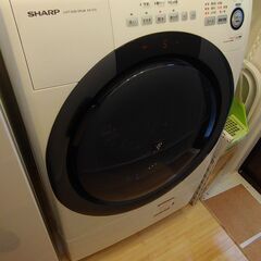 シャープ　ドラム式洗濯乾燥機　ES-S7D-WR(右開き)