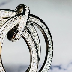 pt900ペンダントトップ