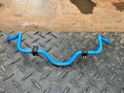 80ヴォクシー ノア エスクァイア用の クスコ リアスタビライザー 80系