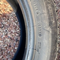 22年製ダンロップ BUERO215/55r18車のパーツ タイヤ、ホイール
