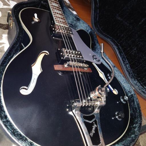 エレキギター　Epiphone　フルアコ