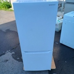 アース万代店 美品 2ドア冷凍冷蔵庫【中古】動作保証 ヤマダ YRZ-C12H1 