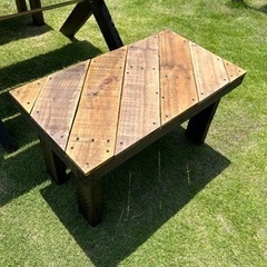 ガーデンテーブル激かわ激オシャレ