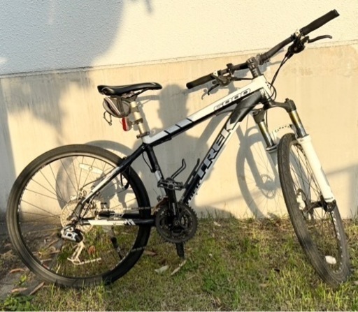 自転車マウンテンバイク