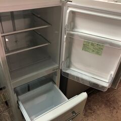 美品！2021年モデル！　e-angle レトロ調2ドア冷蔵庫　149ℓ