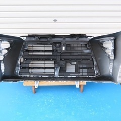 タントカスタム　LA650S フロントバンパー　52119-B2G40　