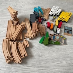 おもちゃ、木製電車