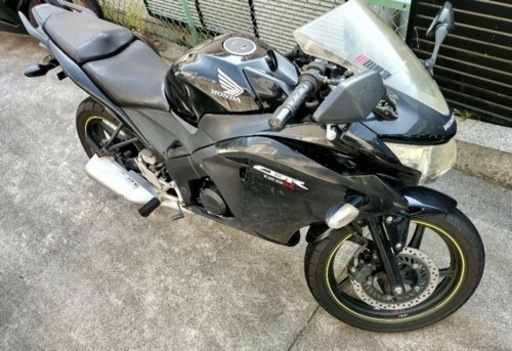 バイク  ホンダCBR125R