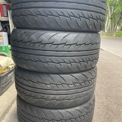 値下げしました！タイヤ4本セット 225/30ZR20