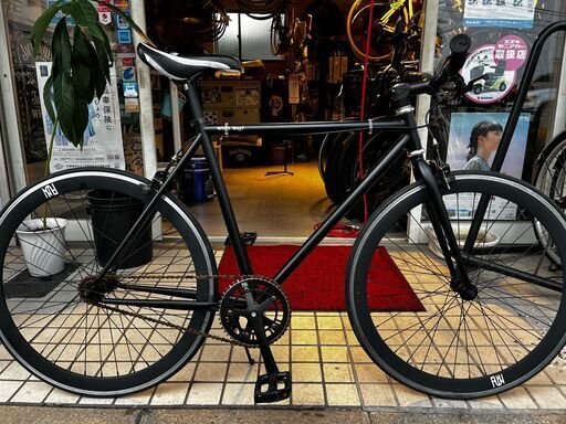 スタイリッシュなピスト FUN ジャパンブランド 綺麗な中古です