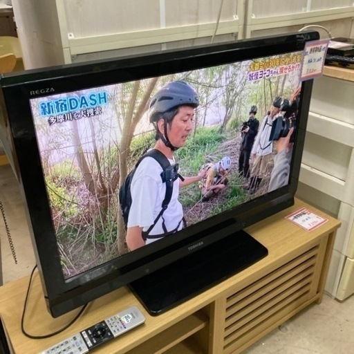 【セール開催中】東芝　液晶テレビ32型　2010年製　B-CASカードタイプ
