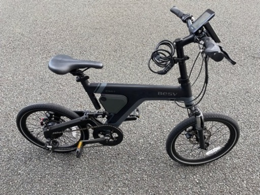 電動自転車\n