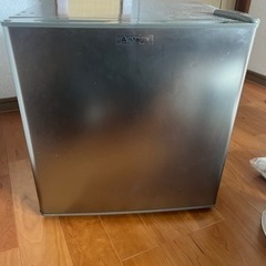 家電　小型冷凍庫 