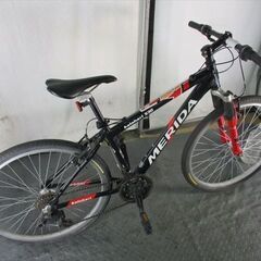 Ｄ577★　20000円★整備済み スポーツ中古自転車 MERIDA　ブラック　26インチ　41ｃｍ【マウンテンバイク】