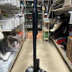 🦈コンパクト設計🦈コードレススティッククリーナー Shark 充電式掃除機🦈CS401JRB 26 2020年式🦈