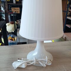 IKEA　テーブルライト　　サイズ（約）幅13×奥13×高29　...