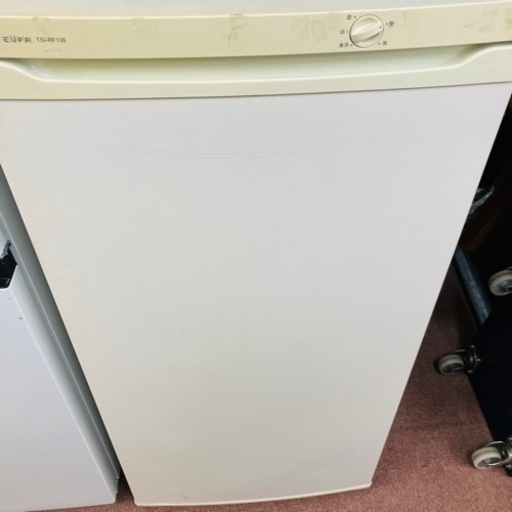 ⭐️激安⭐️EUPA 冷凍庫　ストッカー　136L