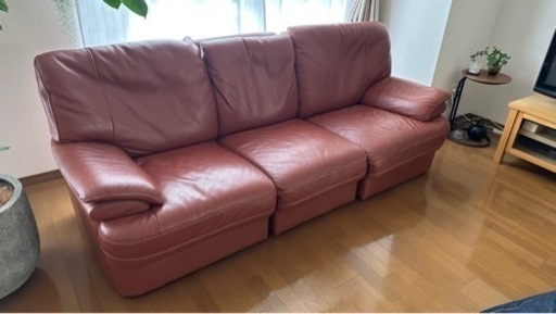 カッコイイおしゃれなレザーソファー