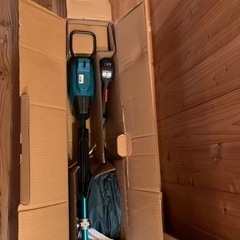 新品未開封】マキタ 草刈機 40Vmax エンジン30ccクラス Uハンドル