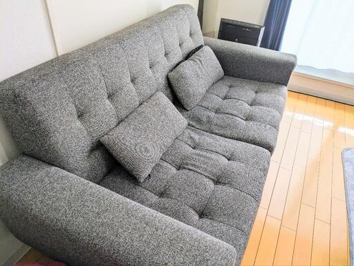 ふかふか大きめのソファー 今日、明日お取引頂ける方1万値引き！