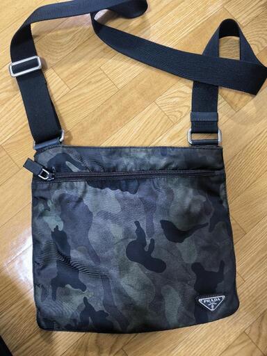 希少ブラダ　ショルダーバック迷彩
