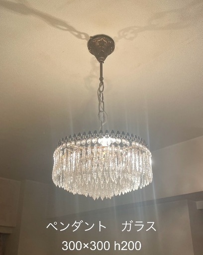 今週中値下げ！ガラスシャンデリア　元値１０万