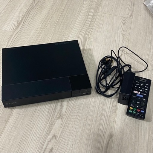 美品！【SONY（ソニー）】ブルーレイ　DVDプレーヤー（BDP-S1500)