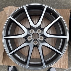 プリウス G\'s　18インチ 7.5j 