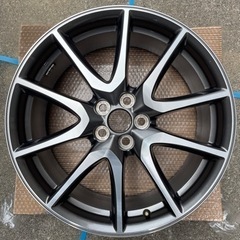 プリウス G\'s　18インチ 7.5j 