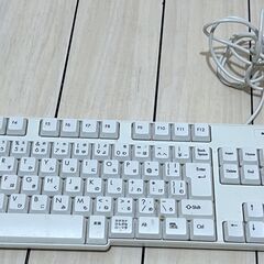 標準日本語配列のスタンダードUSBキーボード ホワイト. メンブ...